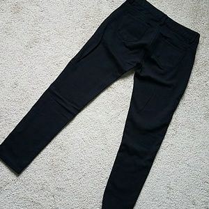 Black Skinny Pants